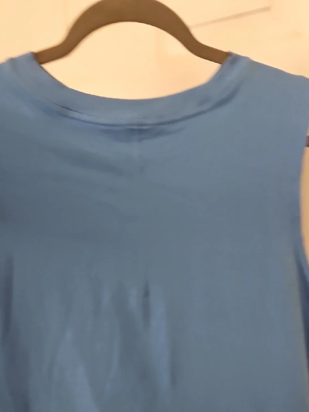 lululemon athletica simple sleeveless